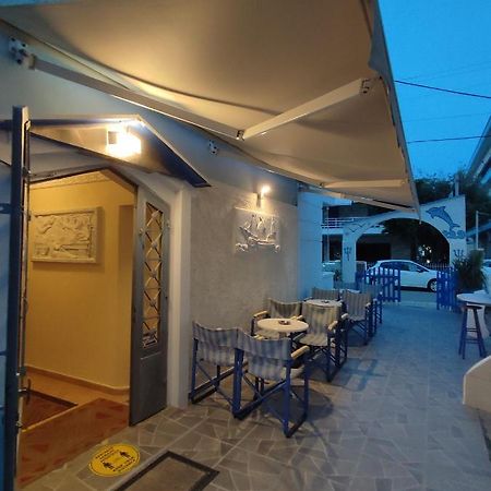 Villa Cosmos Inn Olympiakí Aktí 외부 사진
