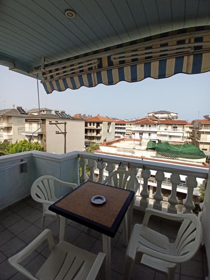 Villa Cosmos Inn Olympiakí Aktí 외부 사진